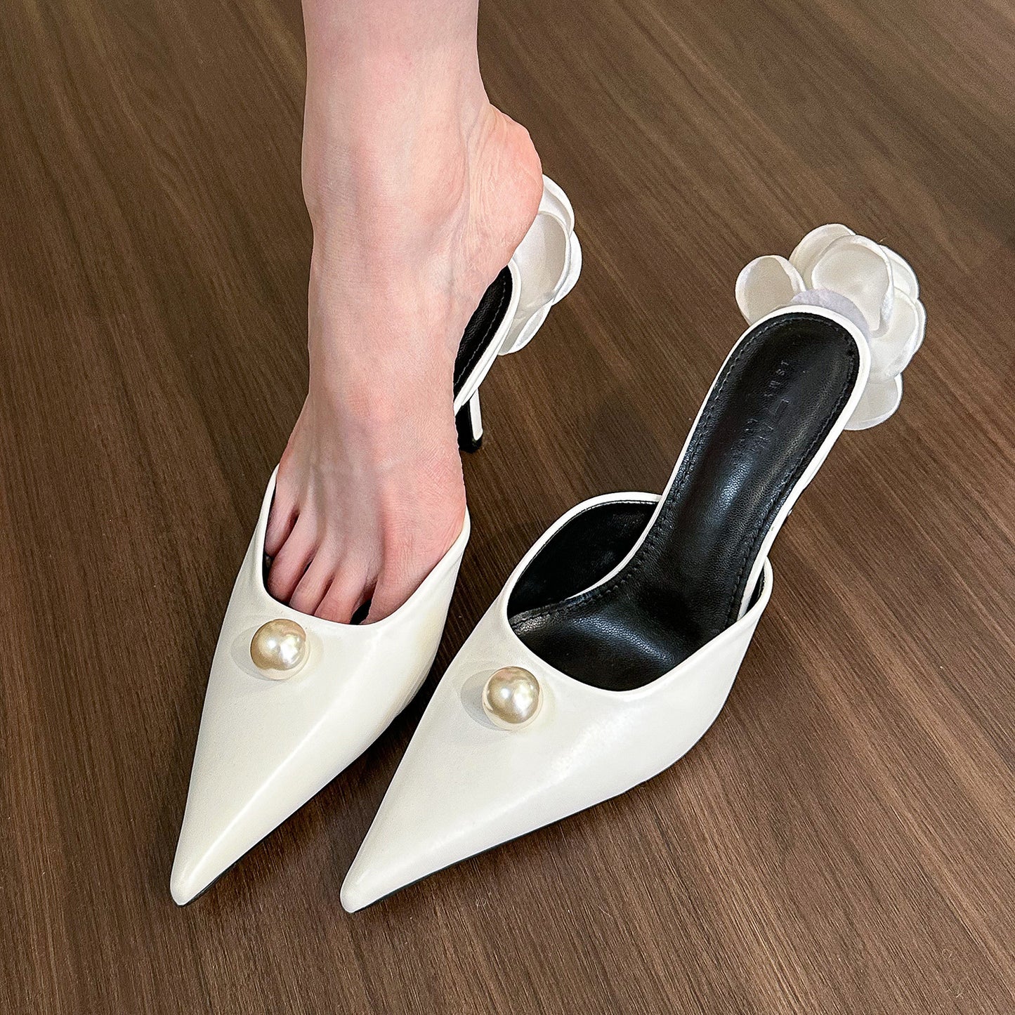 Pointed Pearl