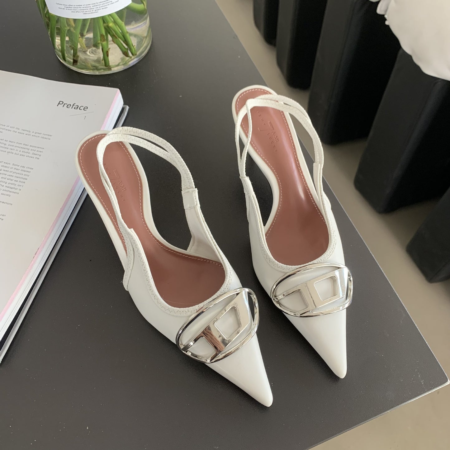 Shallow Back Slim Heel Pointed Heels