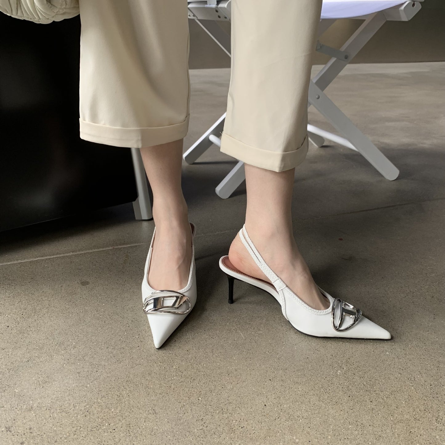 Shallow Back Slim Heel Pointed Heels